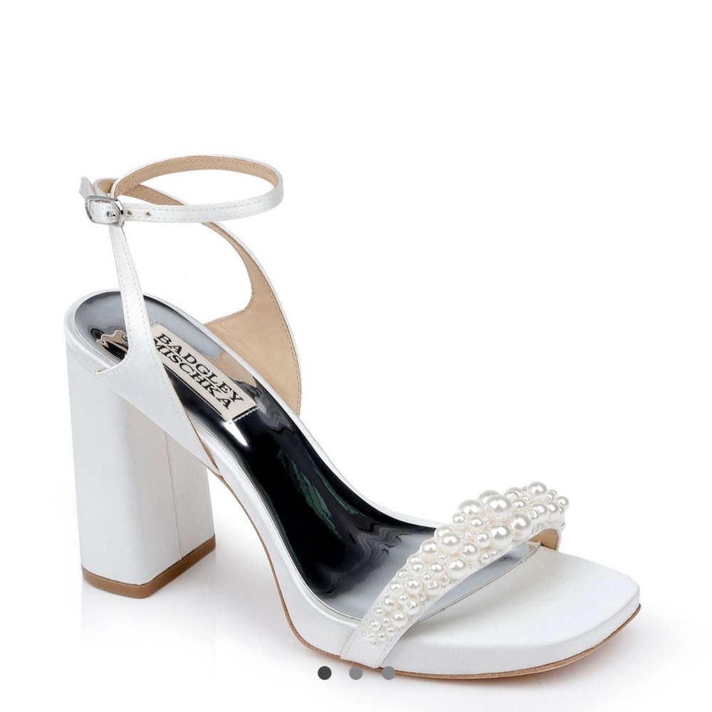 Badgley Mischka Women's White Pearl-Embellished Heels